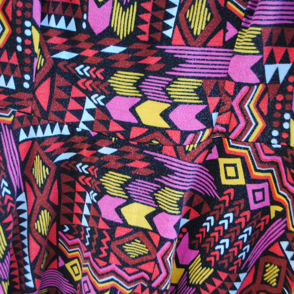 Xhilaration pattern colorful - Picture 3 of 4